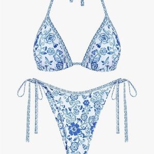 Zaful Blue and White Floral Bikini set size medium